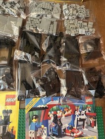 Lego 6085 Black Monarch's Castle Instructions Box Minifigures TITA 💯% Complete