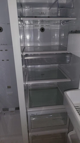 American Fridge Freezer  All Trays Included. Air Circulation None Frost Freezing