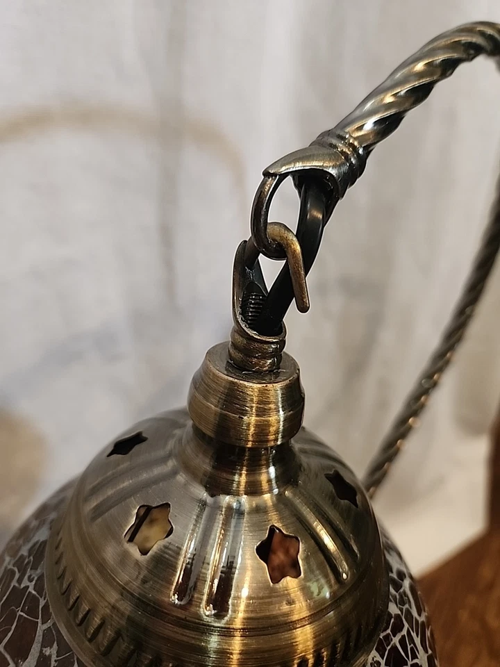 Turkish glass mosaic table lamp, Moroccan boho style, metal base, oriental... - Image 4 of 4