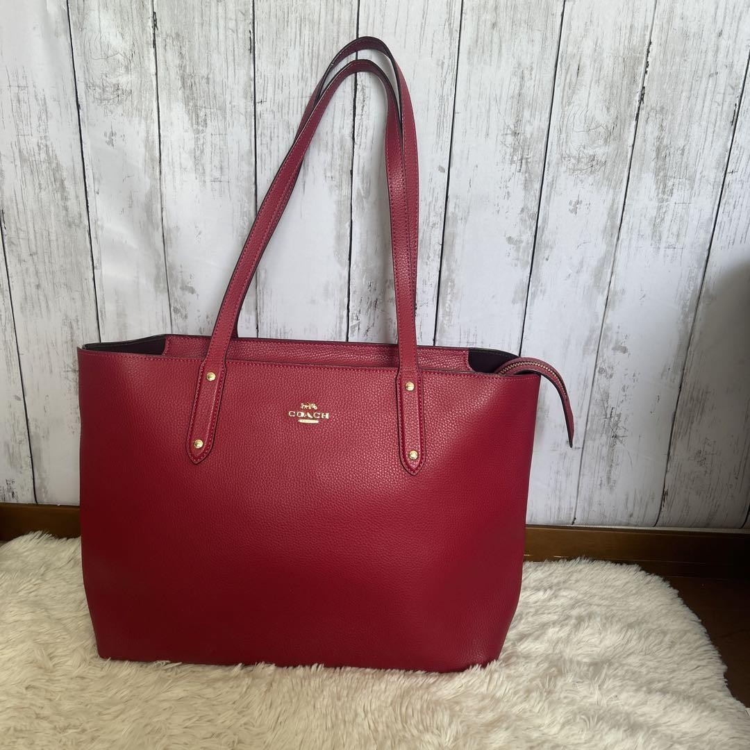 Coach Pink Tote with Gold Zipper Large Lightweight Preowned Bag