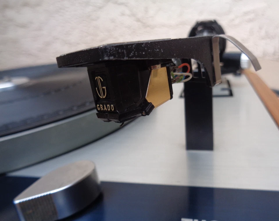 TOCADISCOS ESTÉREO THORENS TD-160 + GRADO JG PROBADO FUNCIONANDO HECHO EN ALEMANIA AÑOS 70 Foto 3 de 4