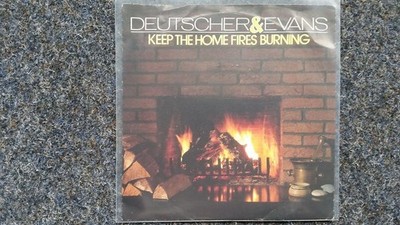Drafi Deutscher & Chris Evans - Keep the home fires burning 7'' Single