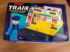 Tomy Train Inter City Station Accessory Set No 1316 Vintage - Age 3+ - Complete