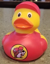 NEW BUC-CEE'S VINYL RUBBER DUCK~BEAVER~TOY~BATH~TUB~JEEP~RUBBER DUCKY~CRUISE