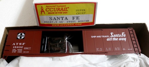 Accurail HO ATSF 50 pies acero Boxcar Super Chief (8107,2) | Zustand: New