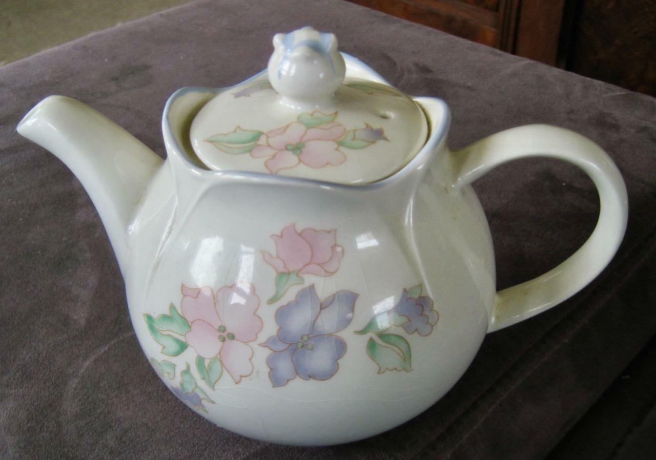 Sadler China Romance Two Cup Teapot Made in England eBay