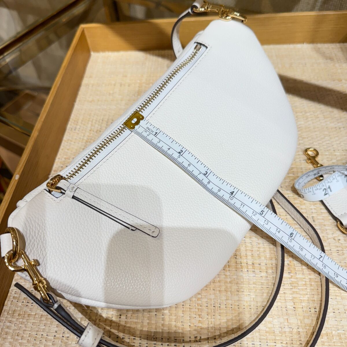 25年★Tory Burch Thea Belt Bag 165917 Tory Burch Thea Belt Bag/Crossbody Bag 165917 Pebbled