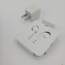 Set Of White Iphone Wired Earbuds And Charging Adapter New Open Box