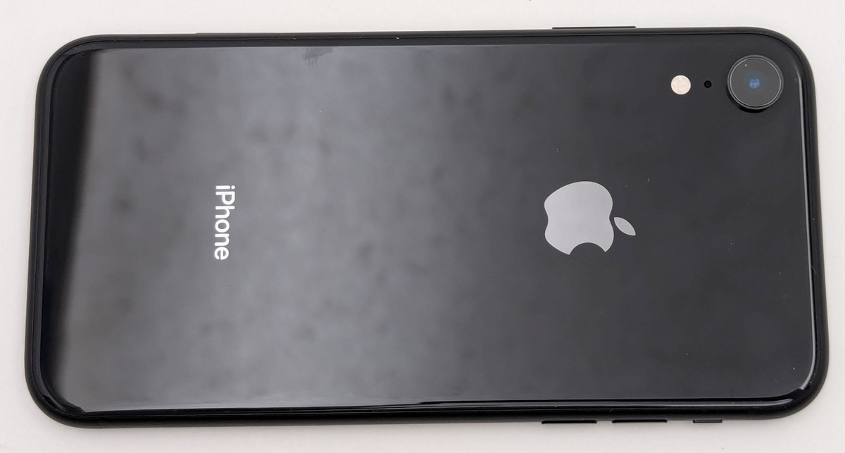 Apple iPhone XR Black 64GB Factory Unlocked MT3K2LL/A A1984 3220