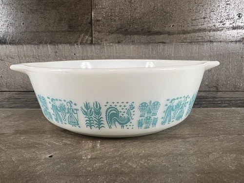 Vintage Pyrex 471 White/Turq Amish Butterprint Round 1 PT Casserole Dish No Lid
