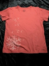 Life Is Good Womens Crusher Tee-Shirt Size L Red Hearts Snowflakes 100% Cotton
