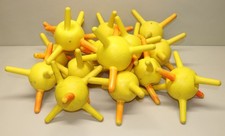  10 Vintage 1969 Sun Rubber Red Eye Spike Balls Toys Games - Average Grade