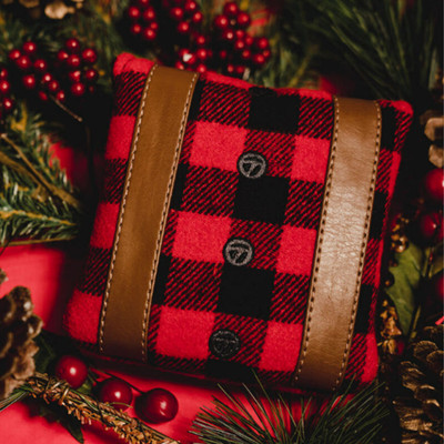 TaylorMade FESTIVE FLANNEL Putter Headcover V97232 Limited Edition Golf Cover
