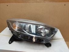 Renault Captur Mk1 Right Halogen Headlight Lamp 260104476R 2013-2019 Genuine
