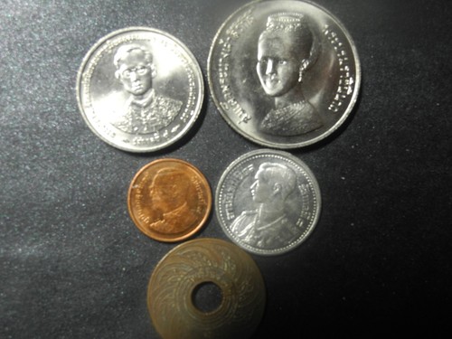 5396 - THAILAND - FIVE COINS