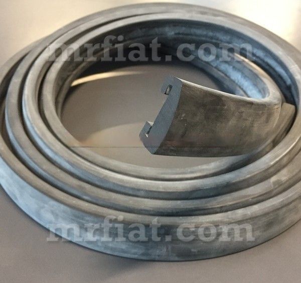 Maserati Kyalami Front/Rear Bumper Rubber Profile New