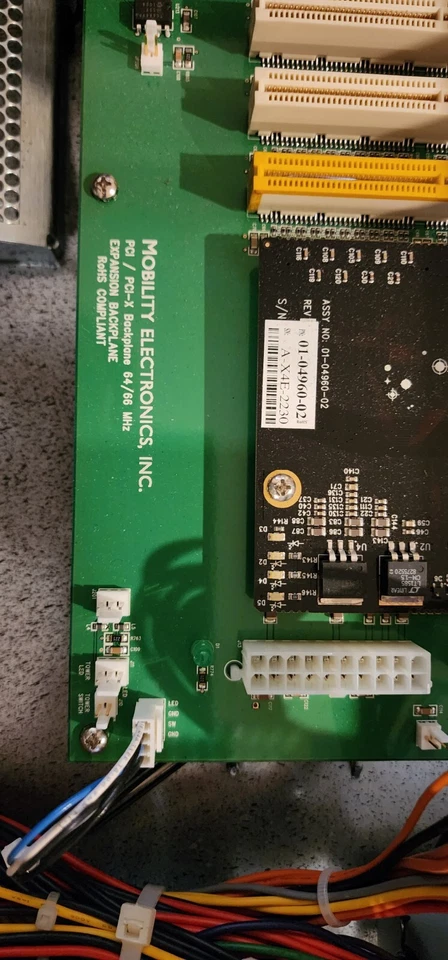 Magma PE6R4-I PCI Express To PCI-X Chassis + Host Cards And Cables Used - Image 3 of 4