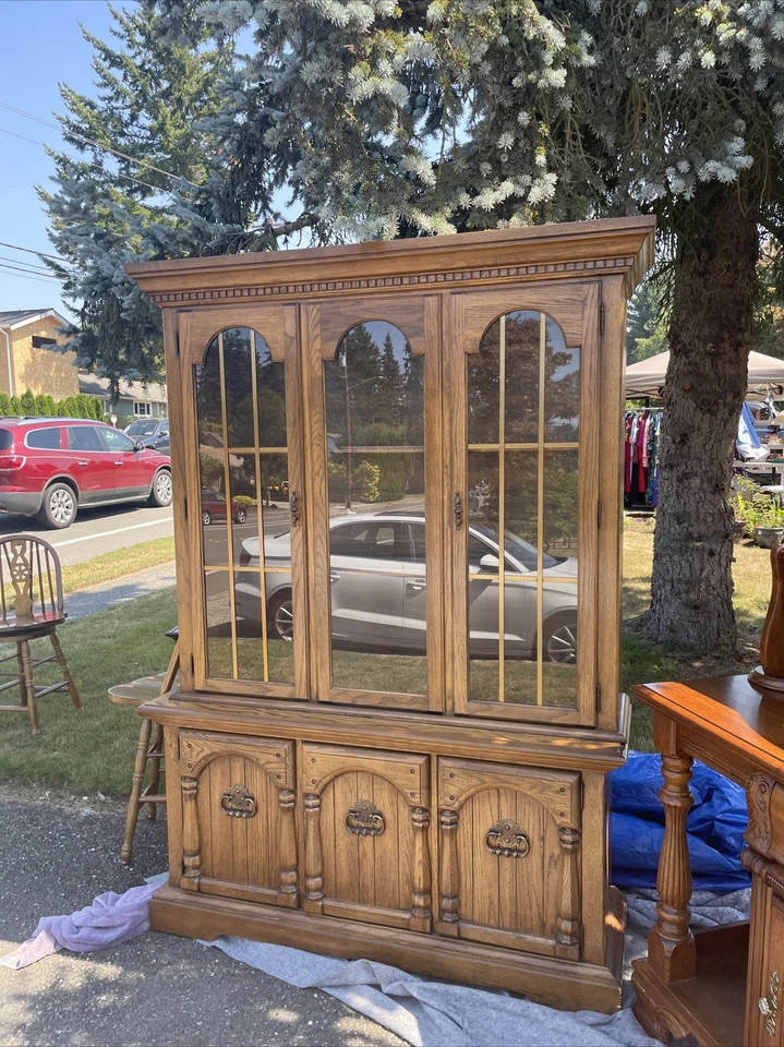 Armário de madeira Hutch ~ China  - Imagem 2 de 4