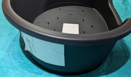 Petface Black Plastic Dog Bed - Small 60 cm - Picture 13 of 16