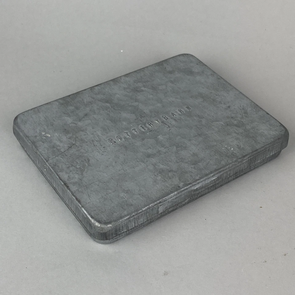 Крытые свечи Pottery Barn 12 шт. с металлической коробкой - Изображение 3 из 4