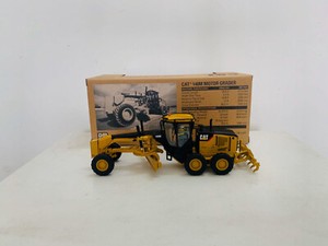 ノースコット 1/50 CAT 140M モーターグレーダー CAT 14M3 モーターグレーダ 1/50 - KENKRAFT