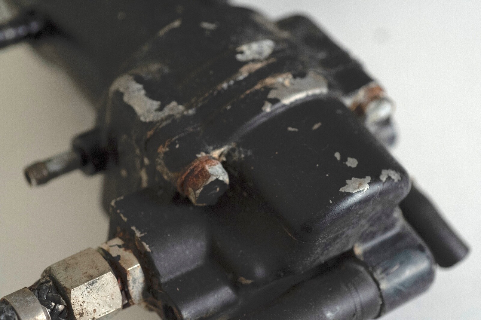 50 90 hp Tohatsu Nissan TLDI air compressor, with line & filter, 2