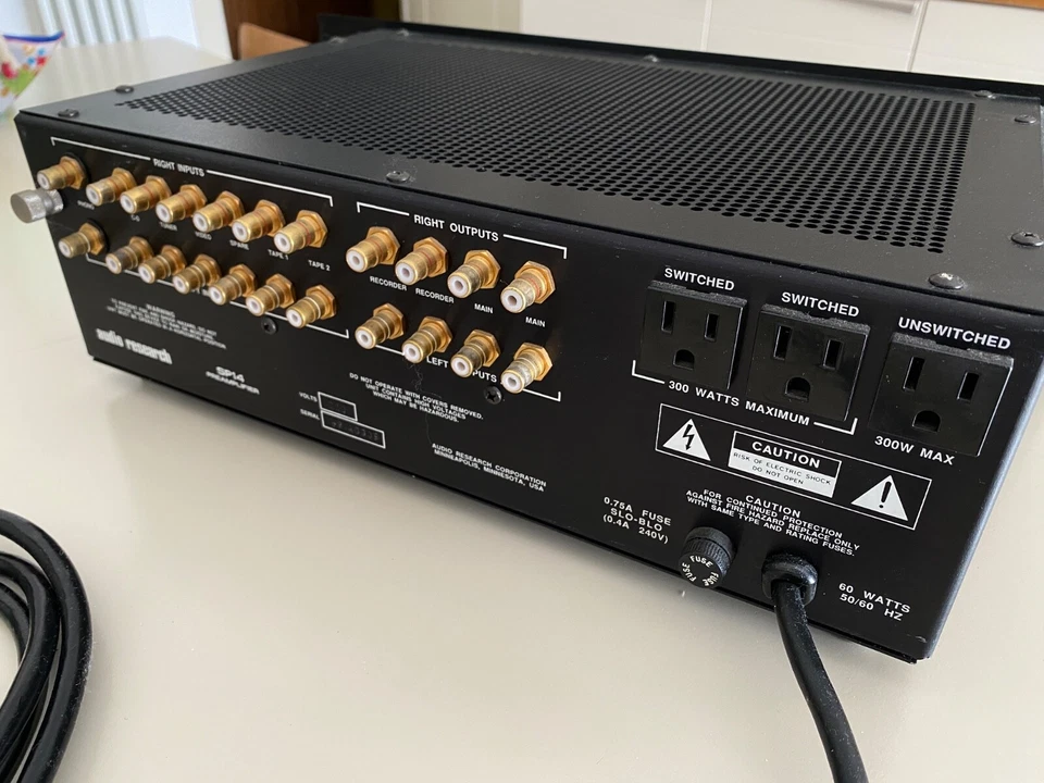 preamplificatore Audio Research SP14 - Immagine 4 di 4