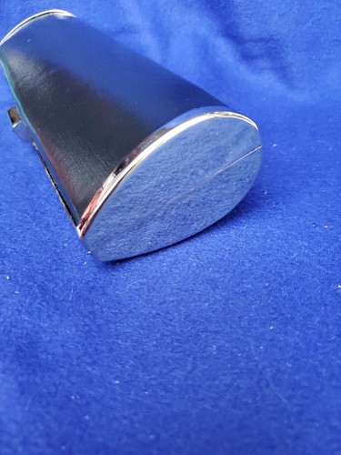 Schwarze Clutch Hartschalen-Geldbörse mit Metallband und Metallgriff - Bild 10 von 24
