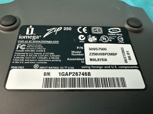 IOMEGA ZIP 250 USB External Drive 2 Bundle USB-Powered (sold As Is, not tested) - Afbeelding 6 van 6