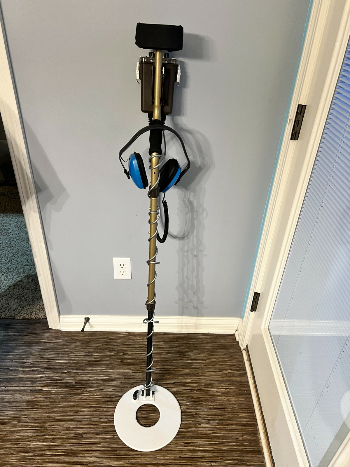 Tesoro Metal Detector for sale compared to CraigsList Only 2 left at 60