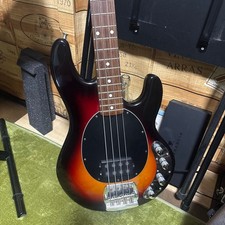 Music Man StingRay EX Made in Japan basso elettrico Sunburst