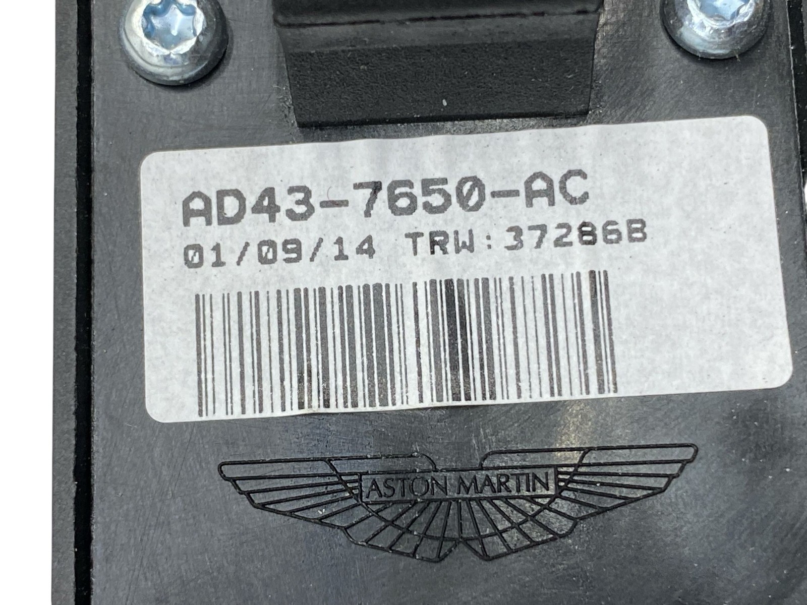 2015 ASTON MARTIN RAPIDE CENTER CONSOLE PARKING BRAKE & HEATED SEAT SWITCH PANEL