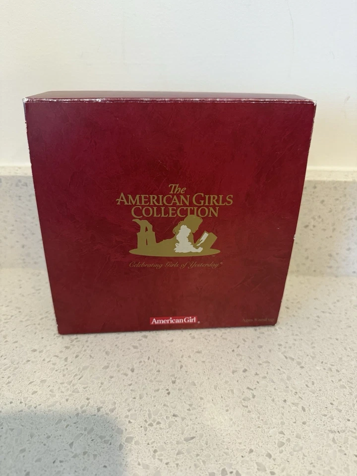 Capa/capa acolchada American Girl Elizabeth’s. TOTALMENTE NUEVO en caja. Foto 4 de 4