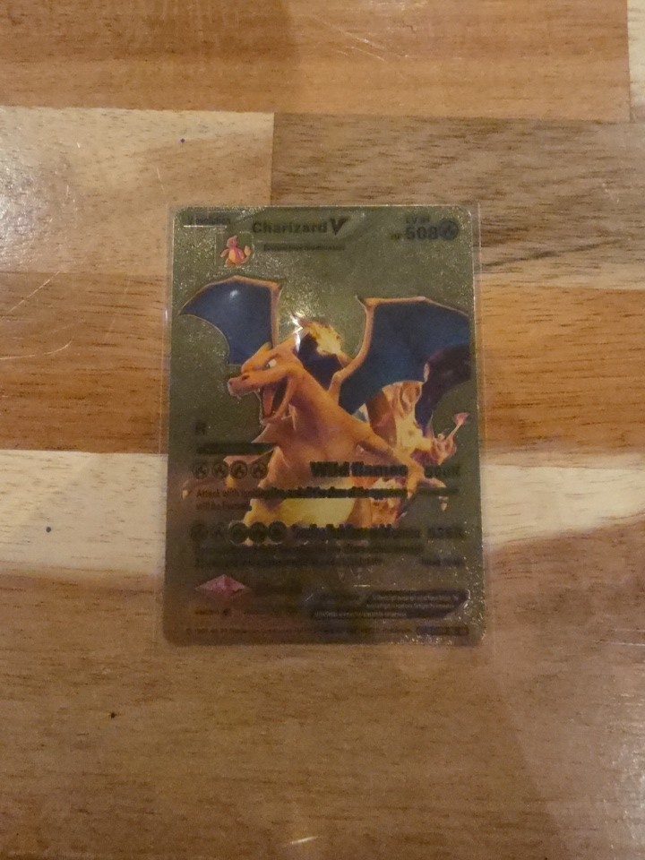 Pokemon Gold Foil Charizard V Fan Art ! 508HP