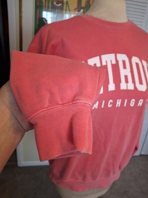 Comfort Colors Detroit Michigan Sweatshirt Berry Red Size Large