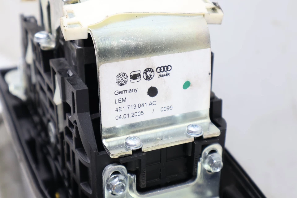 AUDI A8 QUATTRO 2004-2010 - Conjunto de palanca de cambios automática con acoplamiento 4E1713041AC Foto 3 de 4