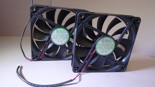 2 Stück Lüfter Kühler  DC 12V  Fan f. PC Netzteil 14cm