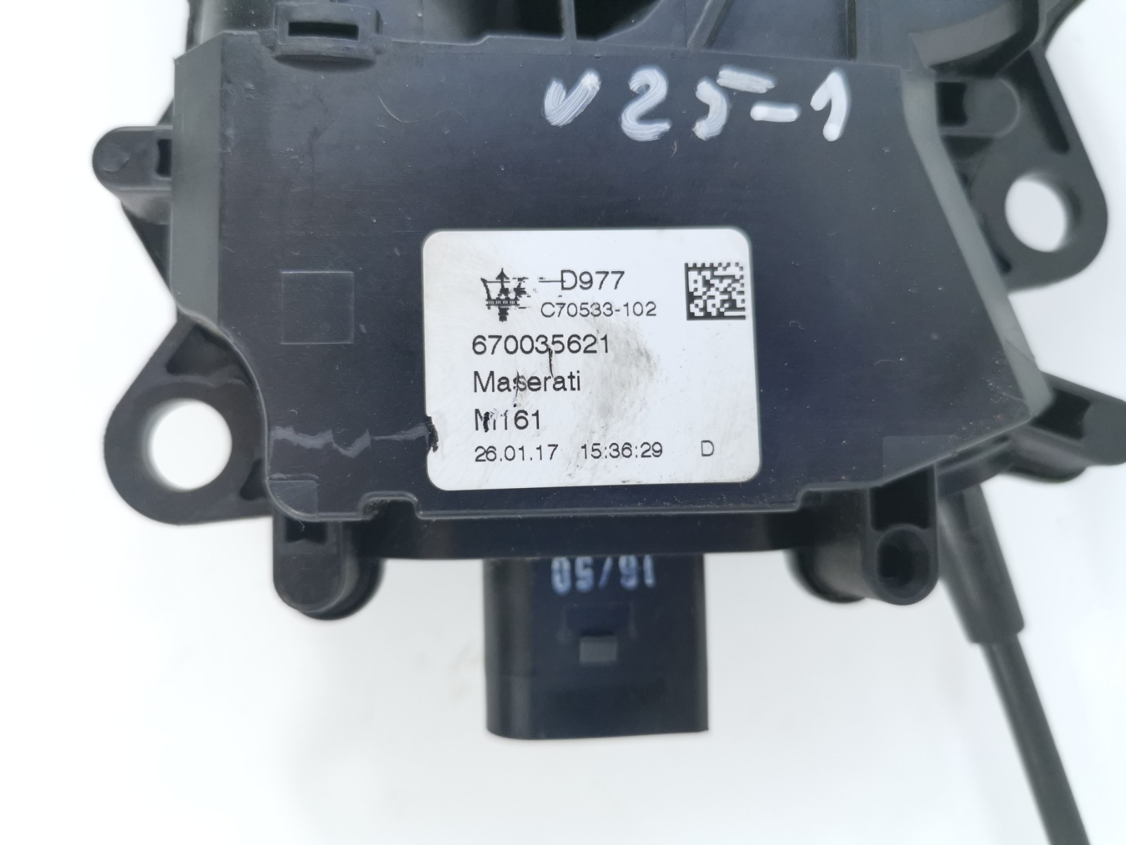 Maserati Levante 2017 AWD AUTO 3.0 L Tailgate Liftgate Lock Latch Actuator Motor