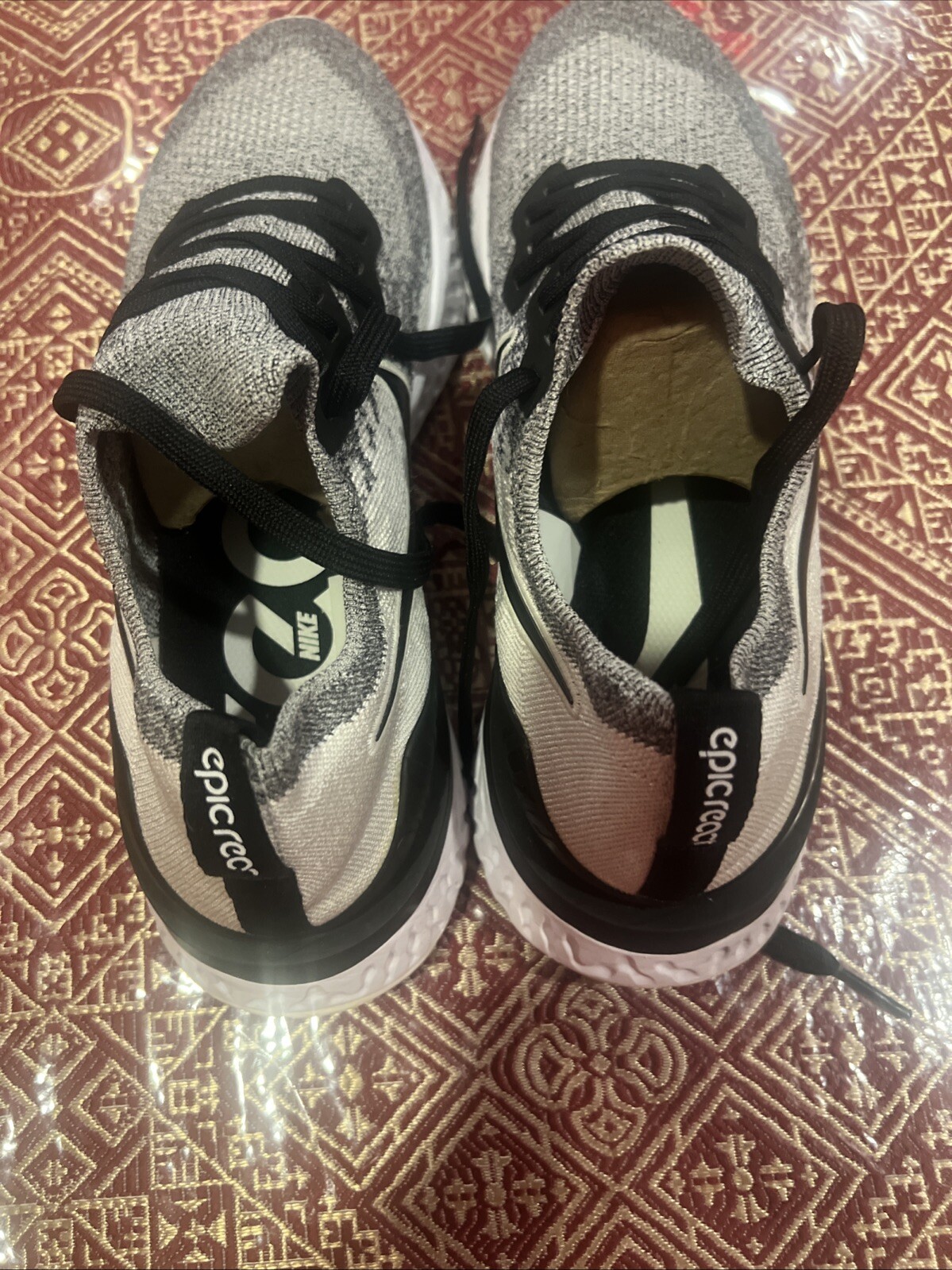 Pre-Owned Nike Epic React Flyknit Oreo Running Sh… - image 16