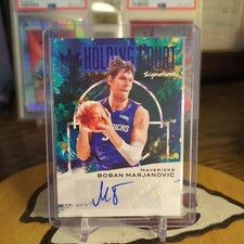 2020-21 Court Kings BOBAN MARJANOVIC Holding Court Signatures /35 #HC-BOB Mavs