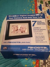 Pandigital Digital Photo Frame 7 inch Screen Pan703B-B