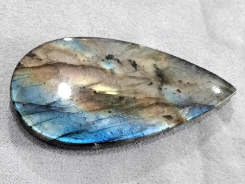 100% Natural Madagasca Labradorite, 92.60Cts., Teardrop, 57x27x6mm, Cabachon - Picture 2 of 3