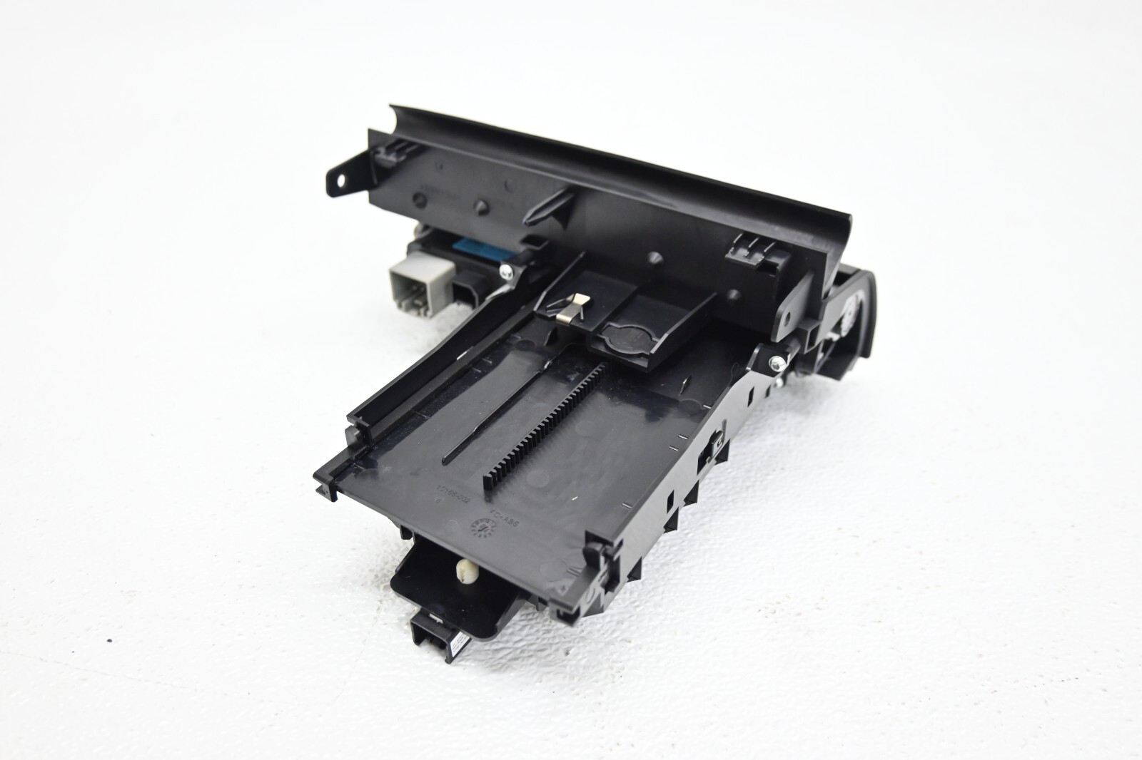 ⭐ 17-23 Maserati Ghibli Front Dash Storage Bin Tray Console Panel Box Oem