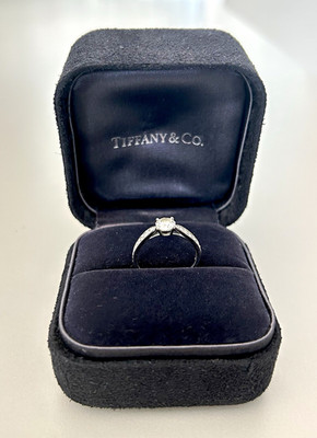 Tiffany & Co. Verlobungsring Platin 950 Diamant 0,55ct H VVS1 rund