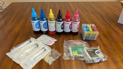 Epson Artisan 837: Resettable Chip Ink Cartridges (no LM)+ liquid ink+ syringes