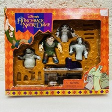 Disney Hunchback of Notre Dame Quasimodo Gargoyles Action Figure Gift Set  READ  