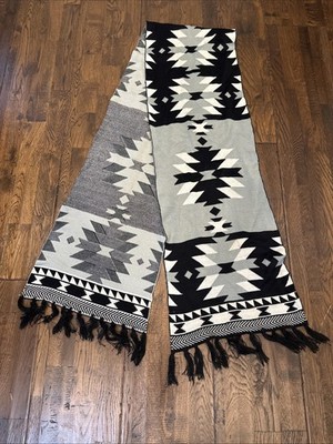 Native Northwest 100% Viscose 36'' X 28'' Vintage Large Lightweight Wrap Scarf