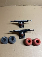 Vintage Black Venture skateboard trucks w/ (4) CTR•63 Wheels (2) Red & (2) Blk!!