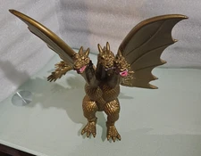 2014 toho bandai  KING GHIDORAH FIGURE  7 1/2 inch