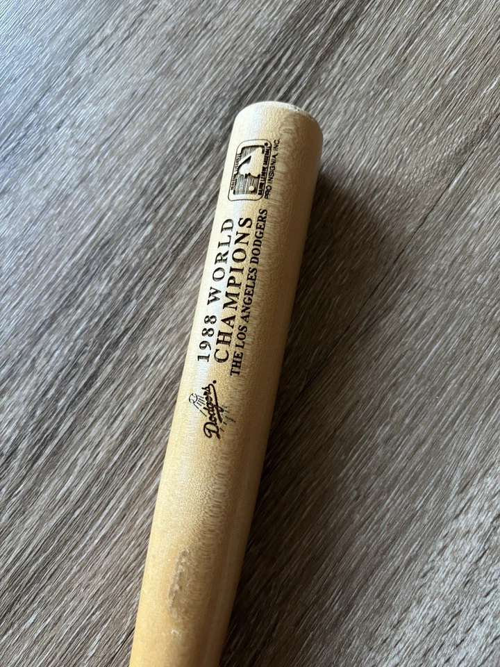 1988 World Champions Los Angeles Dodgers Mini Bat Tan Wood Engraved Vintage - Image 4 of 4